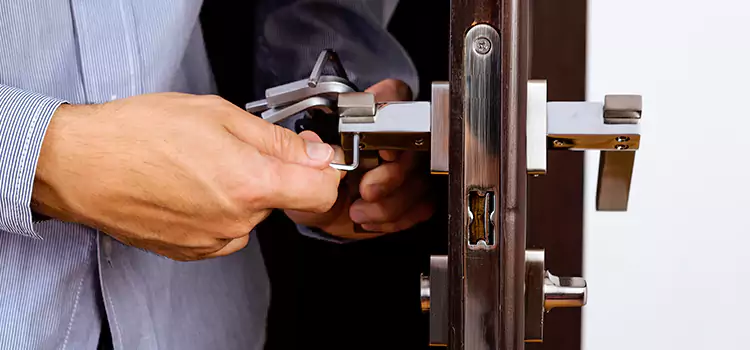 Commercial Door Lock Repair Holly Springs