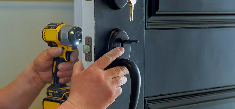 Locksmith Emergency Service Holly Springs